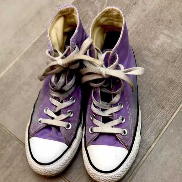 Shoes - Converse shoes